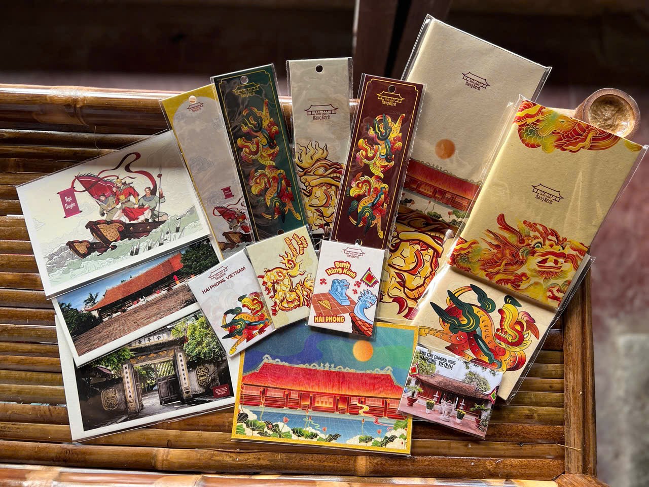 SẢN PHẨM THỦ CÔNG TRUYỀN THỐNG